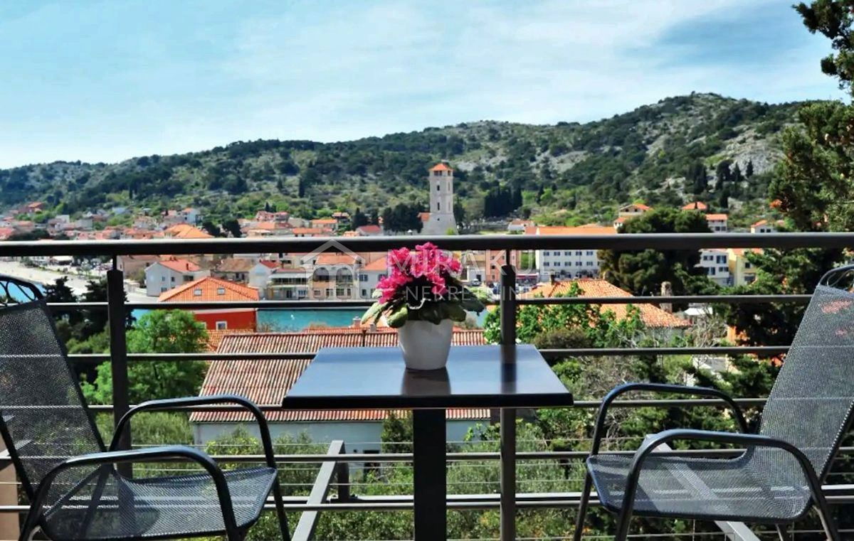Nekretnine Tisno, Kuća sa pogledom na more, odmah useljiva – 2