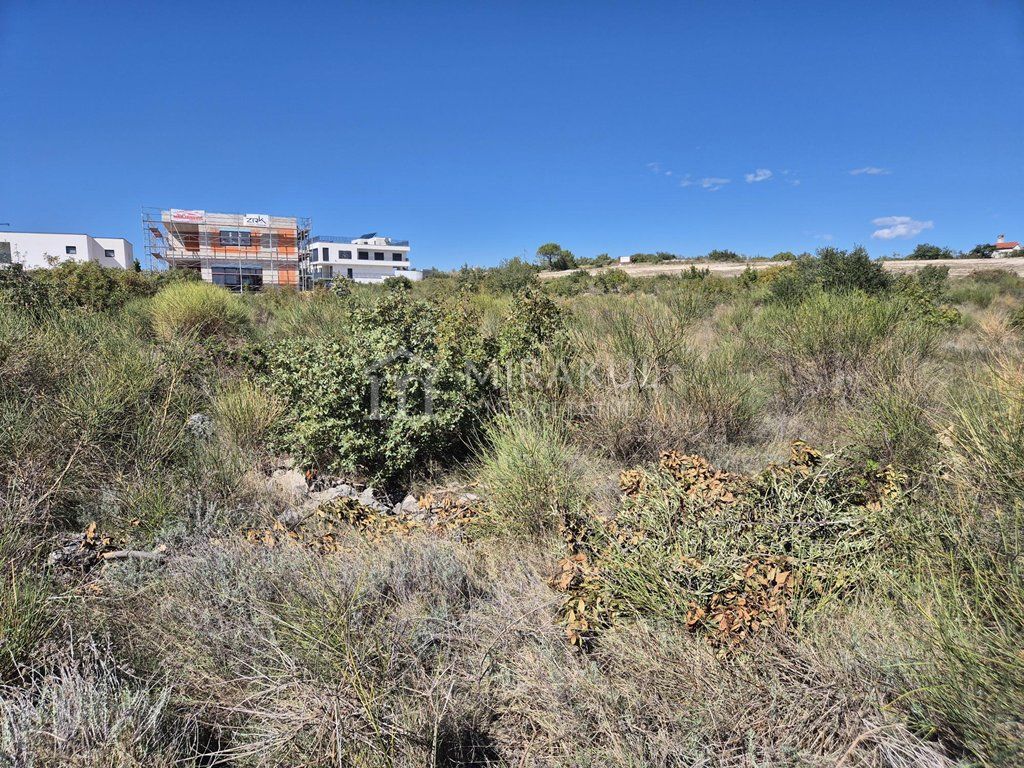 Terreno VODICE, 251.600 €
