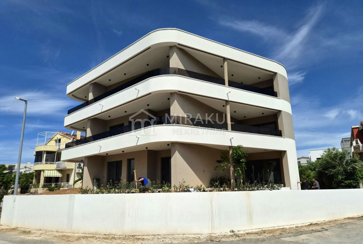 Nekretnine Vodice, Luksuzni stan S7 blizu plaže, TOP LOKACIJA
