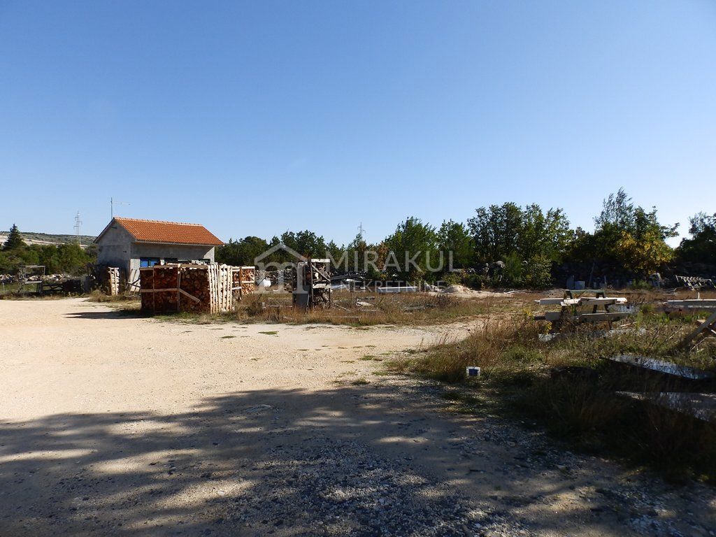 DUBRAVA KOD ŠIBENIKA