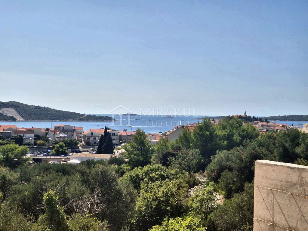 PRIMOŠTEN