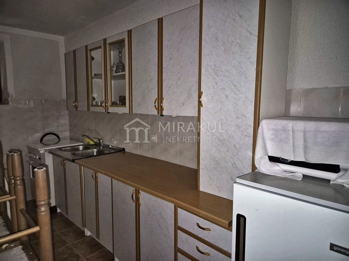 Nekretnine Betina, Kamena kuća sa pogledom na more sa terase – 3