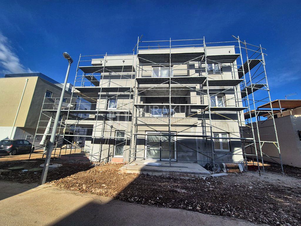 Real estate Vodice, Apartment A2 on the ground floor, NEW BUILDING