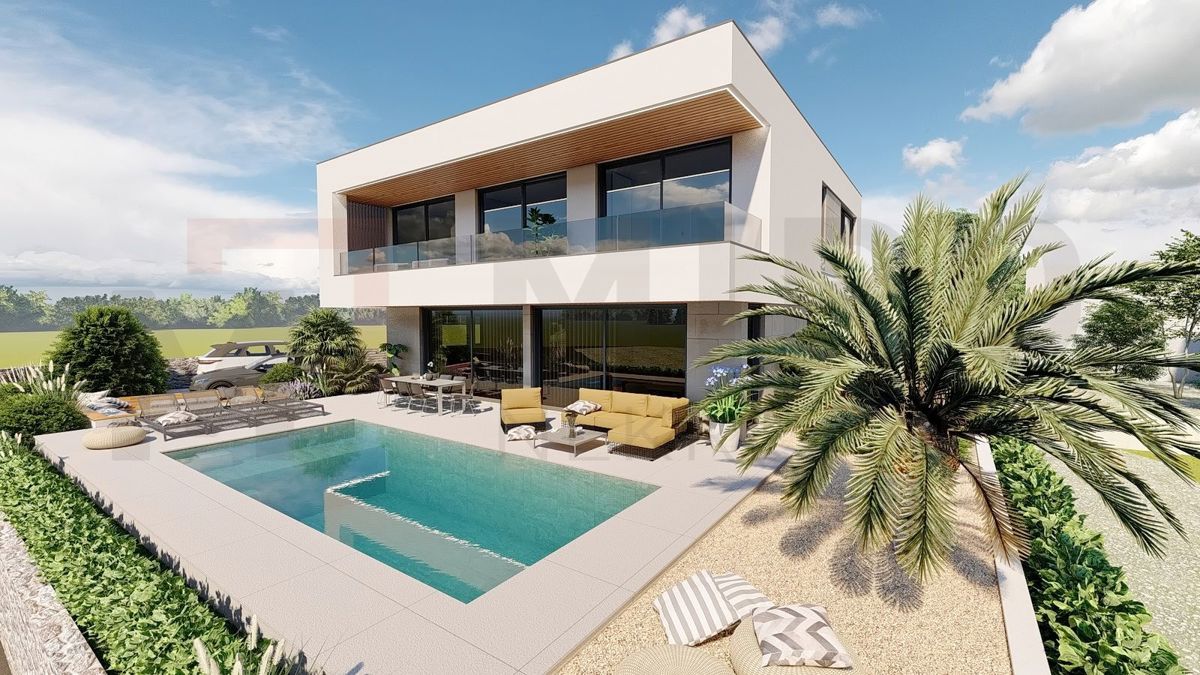 Участок KRK, 219.000 €