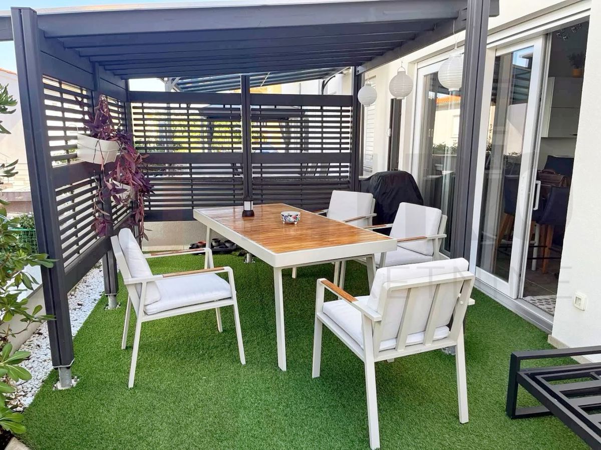 Appartamento KRK, 392.000 €