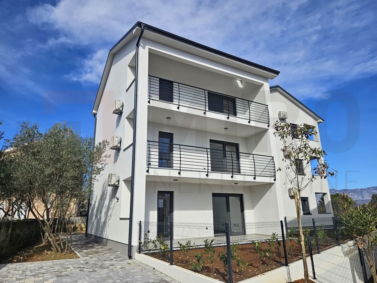 Appartamento KRK, 250.000 €