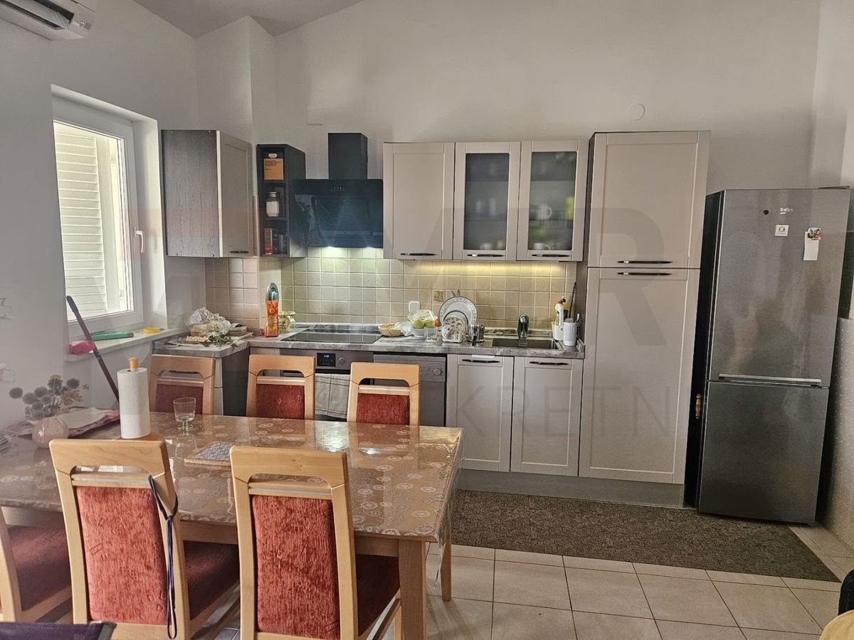 Appartamento KRK, 260.000 €