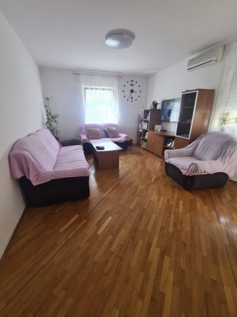 Appartamento PULA, 185.000 €