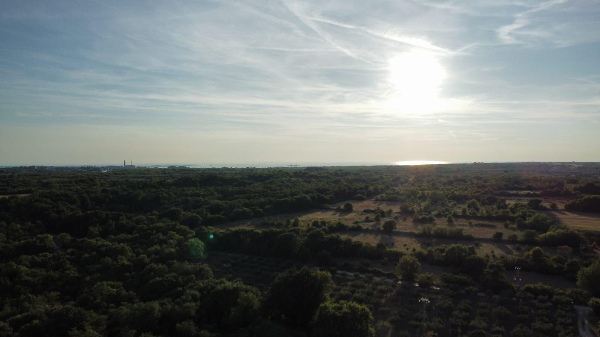 Участок VODNJAN, 140.000 €