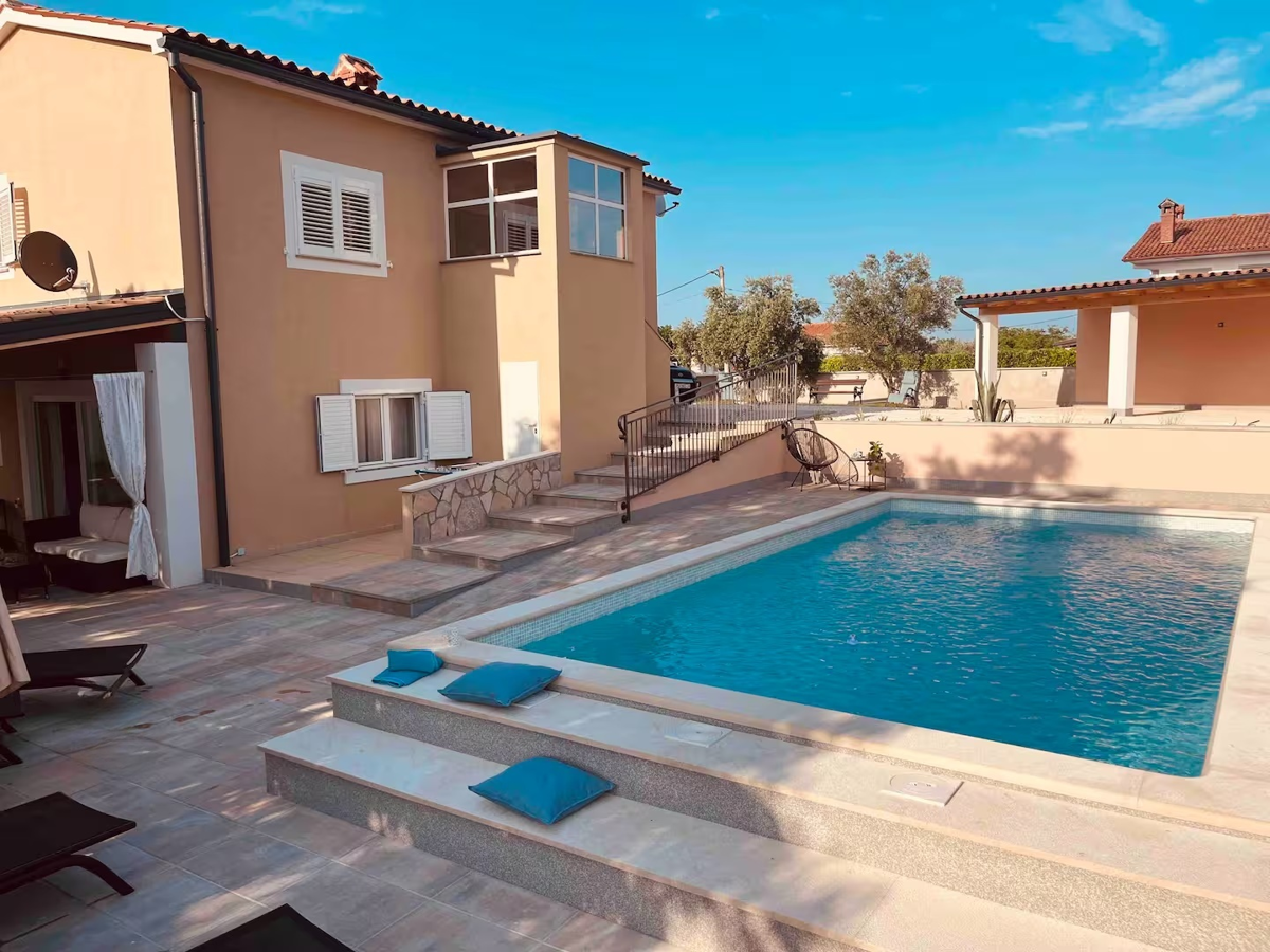 Дом BARBAN, 337.000 €