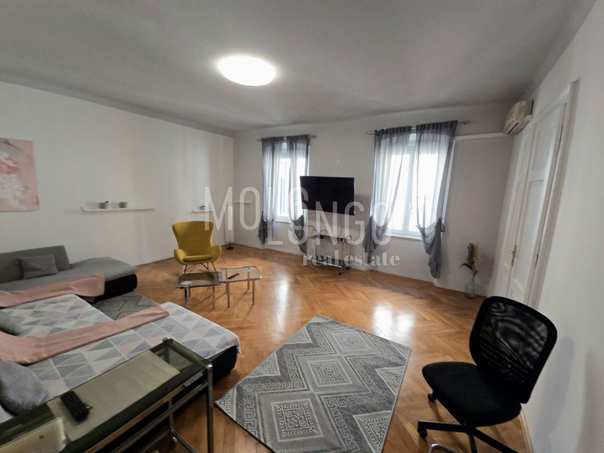 Appartamento RIJEKA, 1.200 €