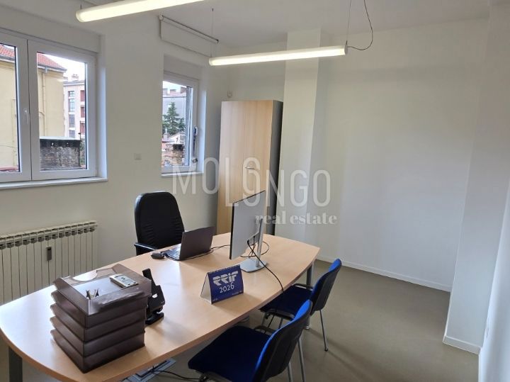 Коммерческая площадь RIJEKA, 3.000 €