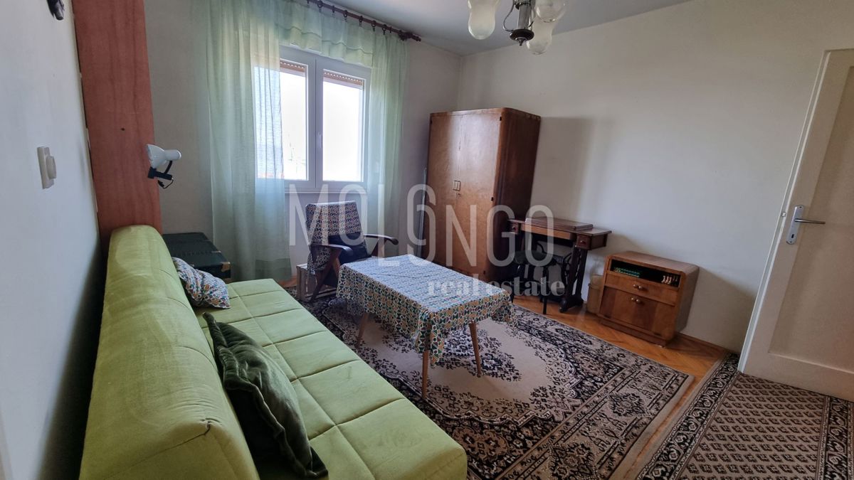 Appartamento RIJEKA, 700 €