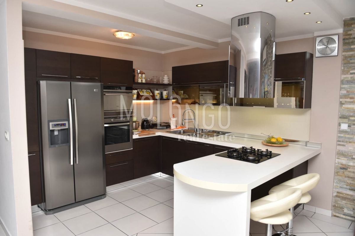 Appartamento RIJEKA, 477.000 €