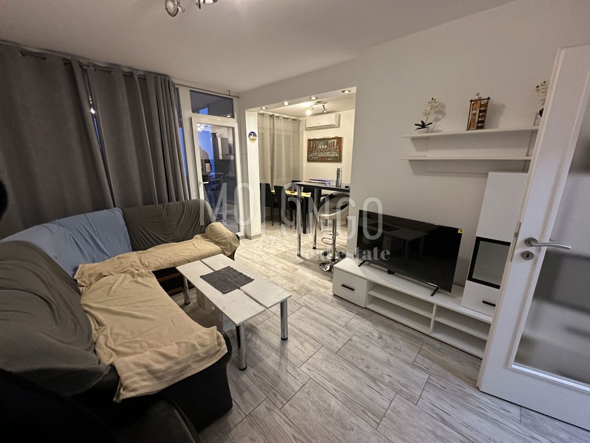 Appartamento RIJEKA, 700 €