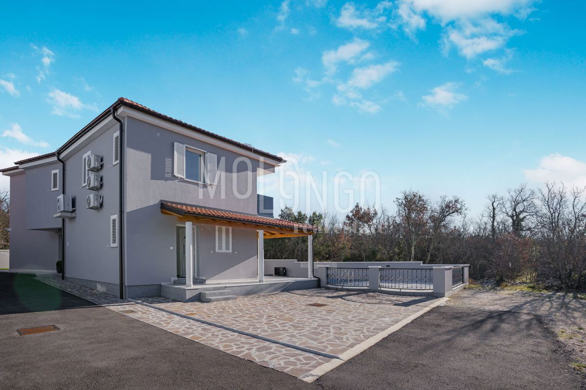 Дом CRIKVENICA, 540.000 €