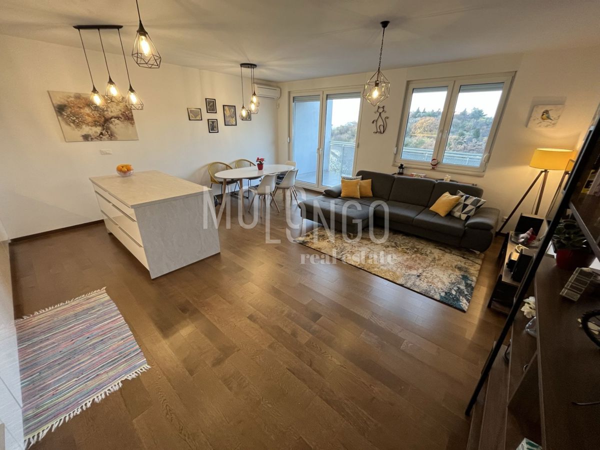 Appartamento RIJEKA, 1.200 €