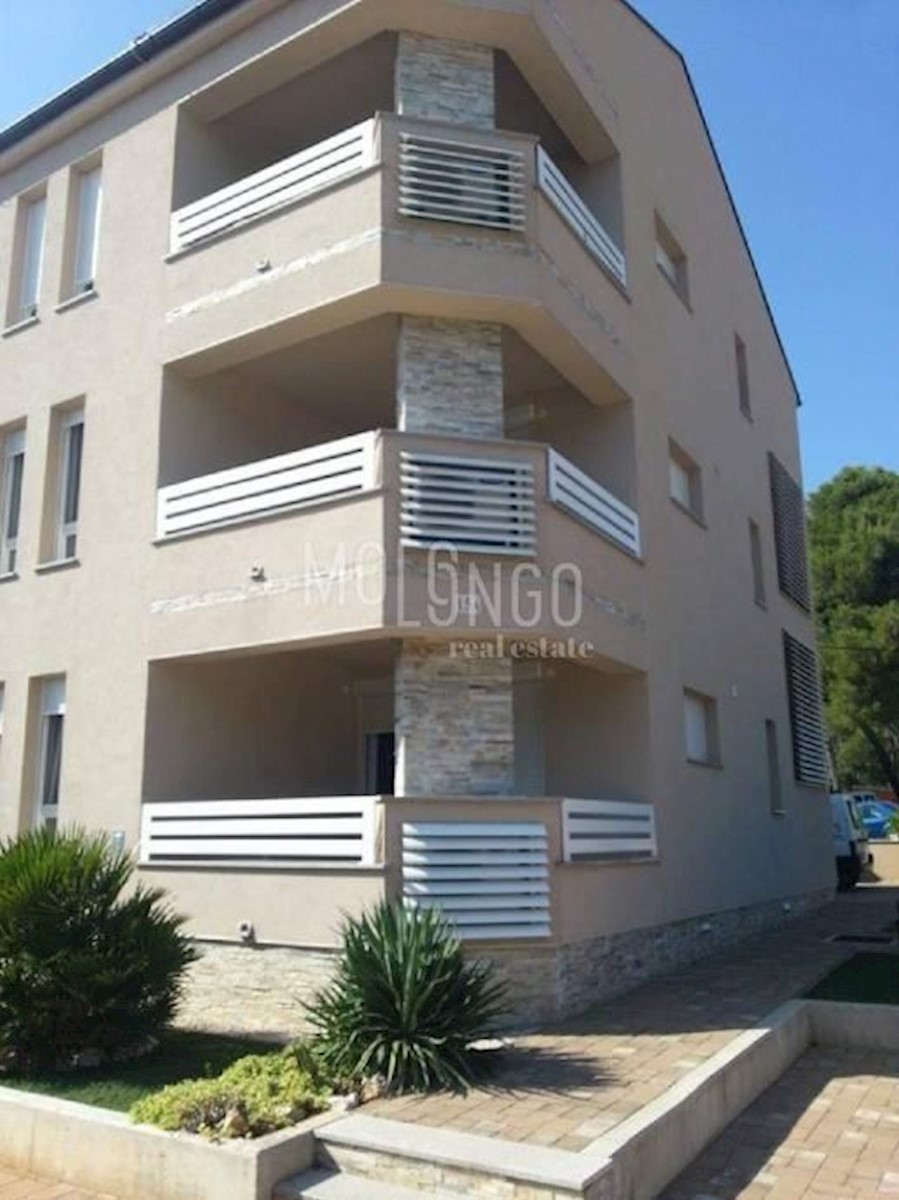 BIOGRAD NA MORU