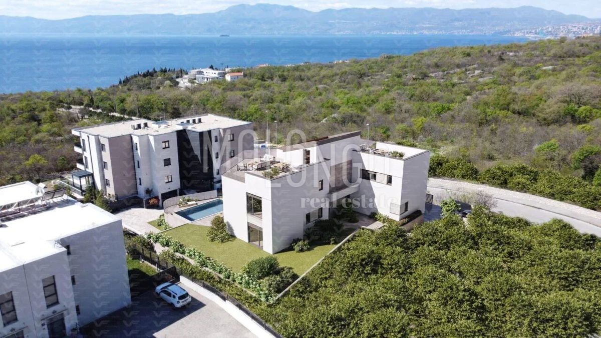 Квартира KOSTRENA, 1.250.000 €