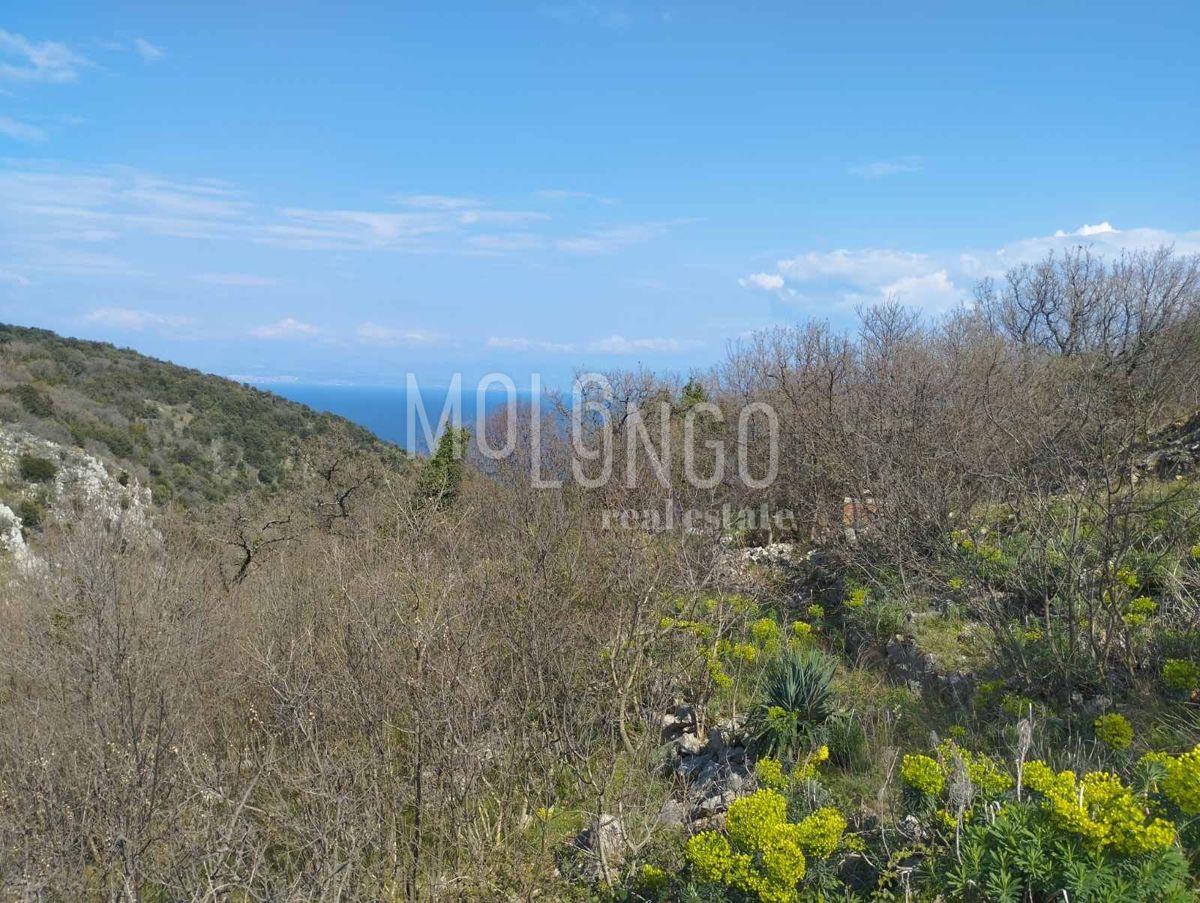 Terreno MOŠĆENIČKA DRAGA, 194.000 €