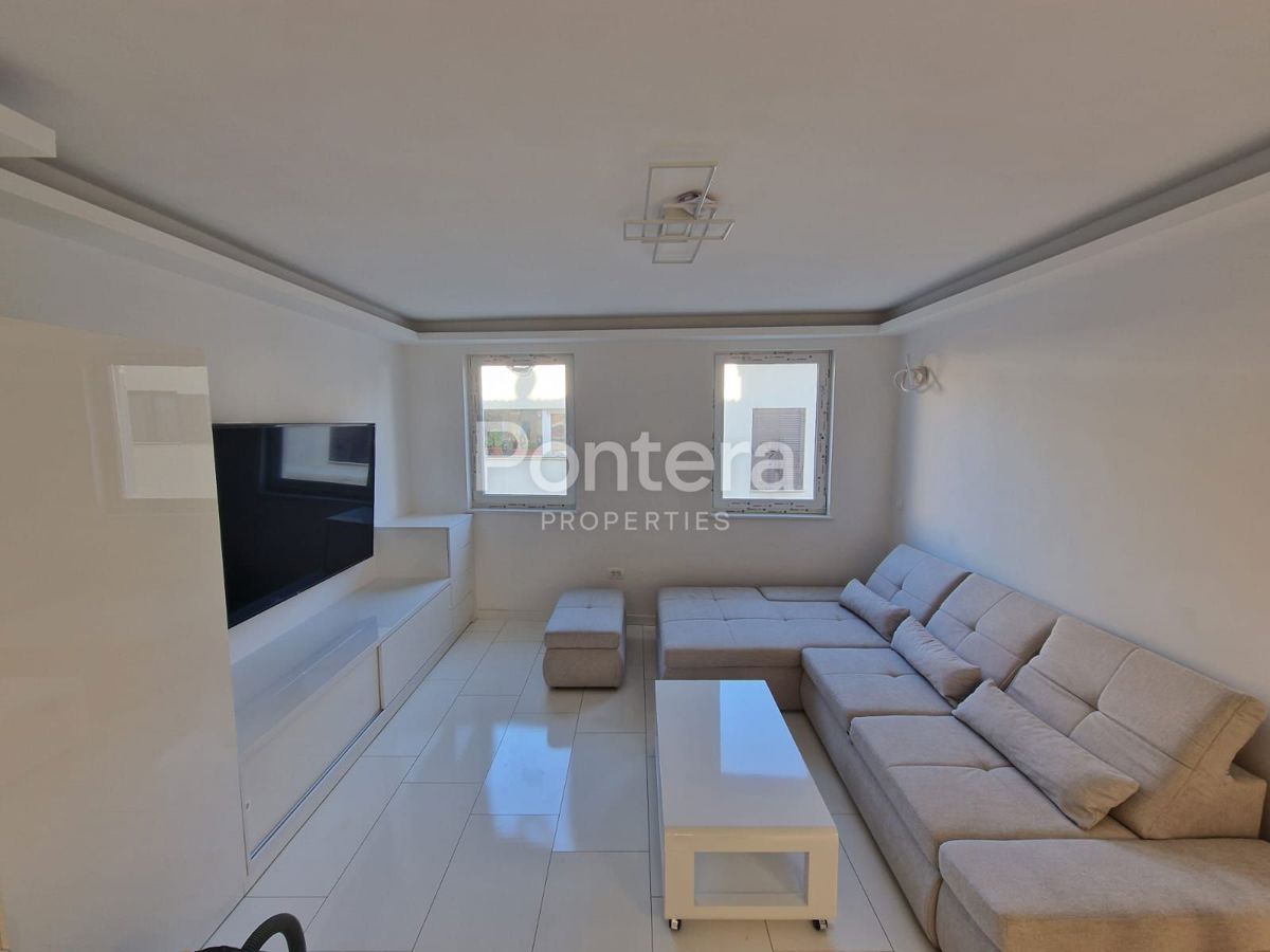 Flat Poreč, 49m2