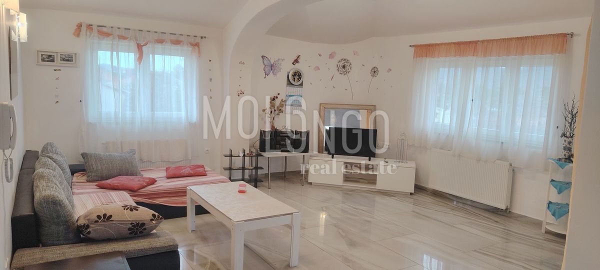 Квартира JELENJE, 700 €