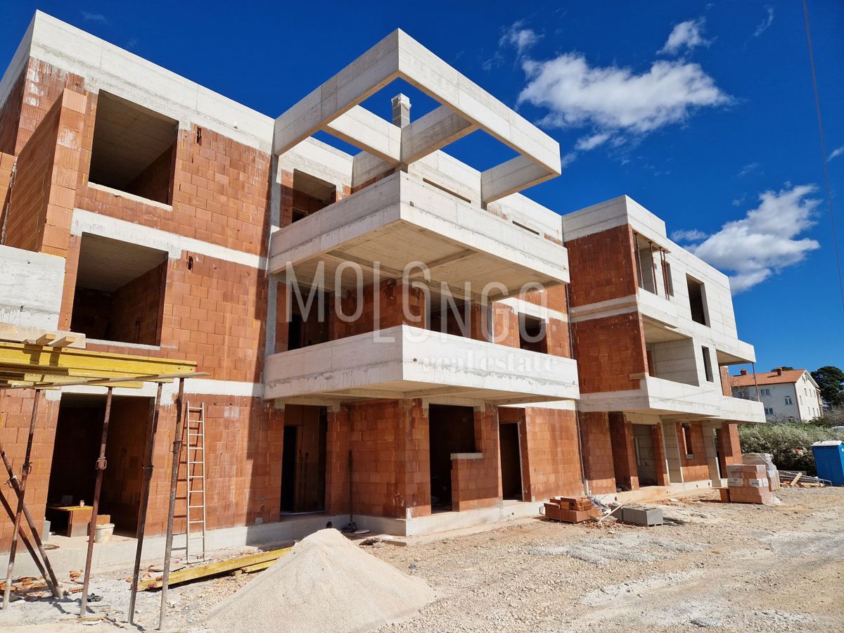 Flat/apartment Centar, Pula, 75m2