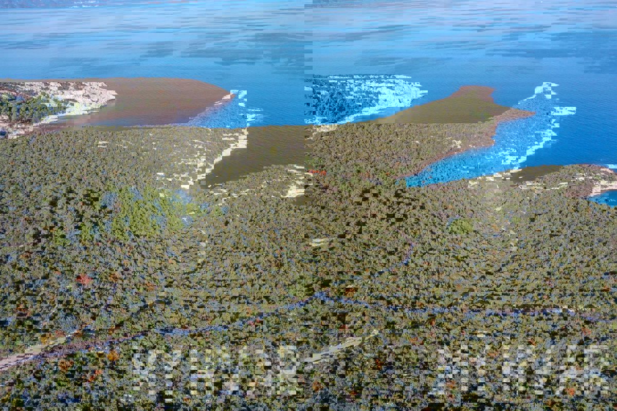 Terreno JELSA, 120.000 €