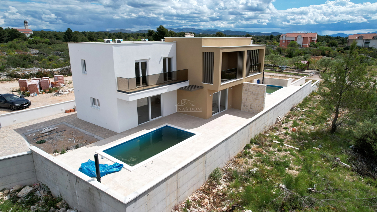 Дом VODICE, 492.000 €