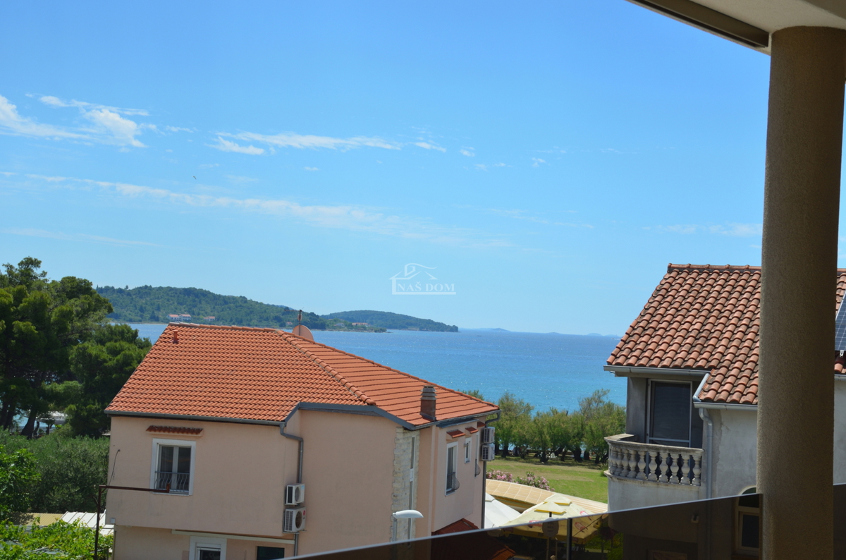 Vodice – Luksuzno stanovanje S7, 97,52 m², dvigalo, pogled na morje, 50 m od Plave plaže