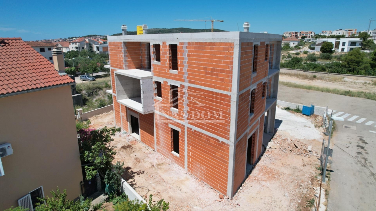Vodice - Newly built apartments, great location, 900m from the beach