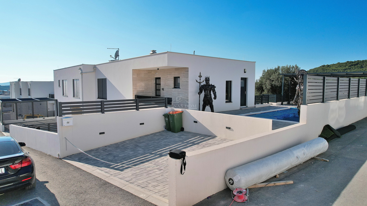 Дом VODICE, 640.000 €