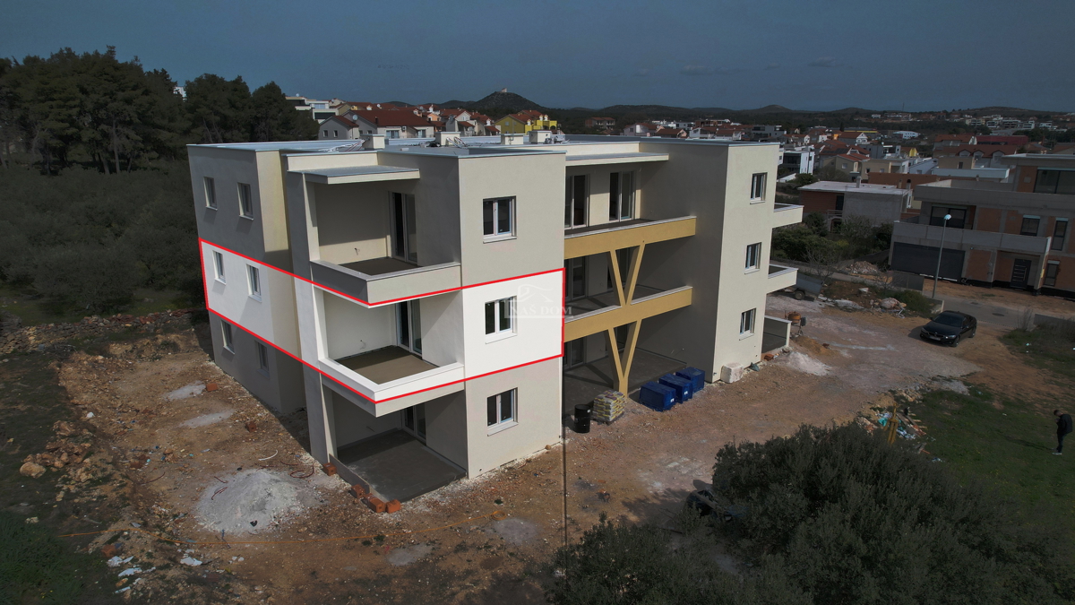 Vodice - S4 Apartment on the 1st floor 88 m² with terrace and sea view