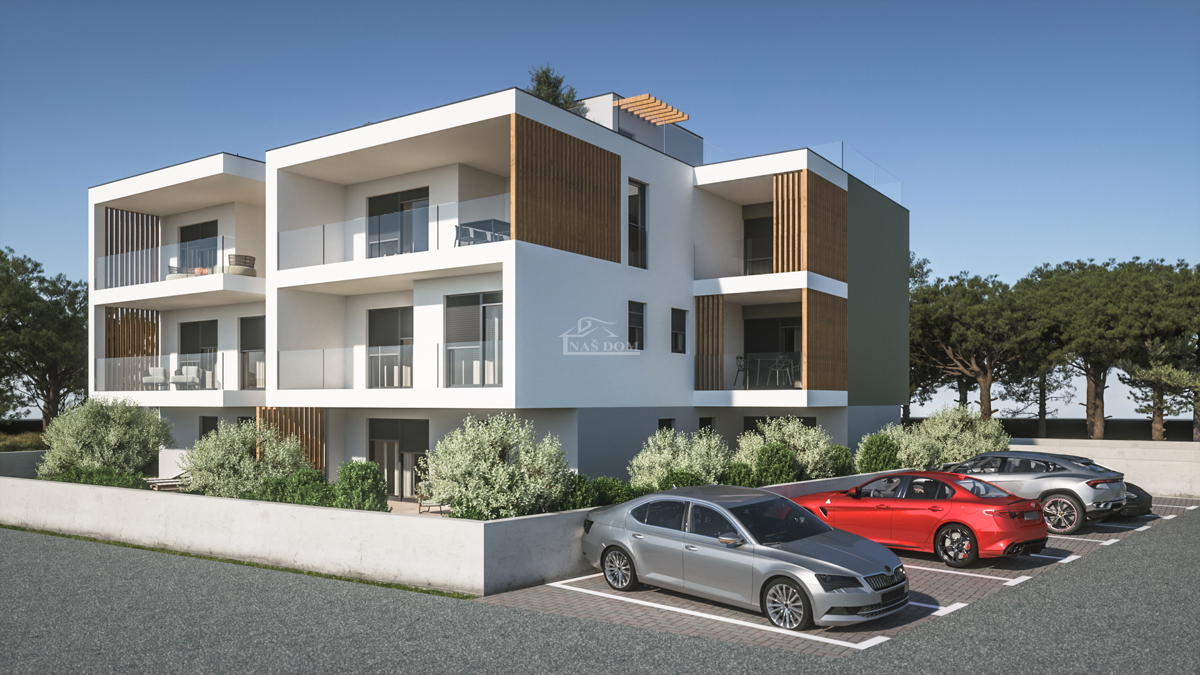 Vodice - Stanovanje A1 v pritličju z vrtom, 800 m od plaže