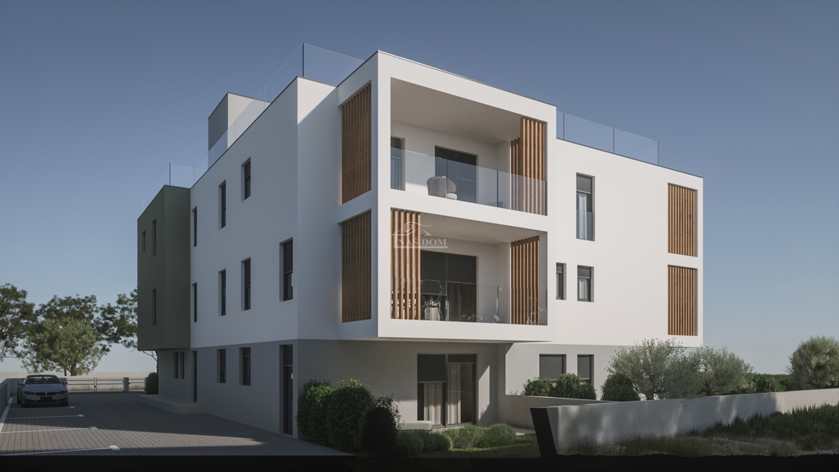 Vodice - Stan S1 u prizemlju s vrtom, 800m od plaže