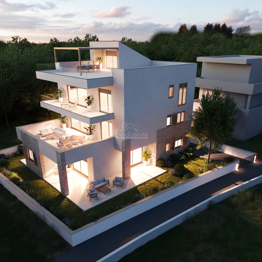 Terreno VODICE, 730.000 €
