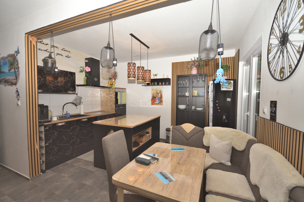 Appartamento VODICE, 180.000 €