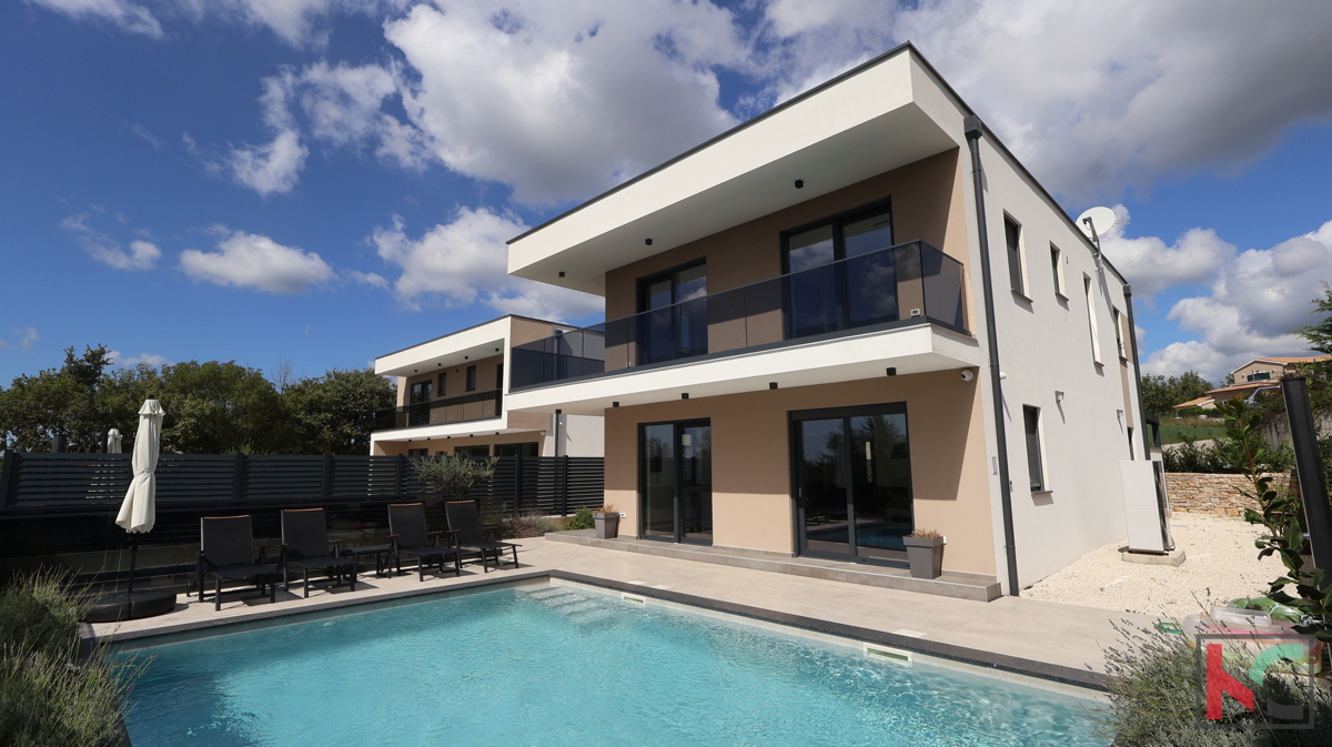 Casa SVETVINČENAT, 580.000 €