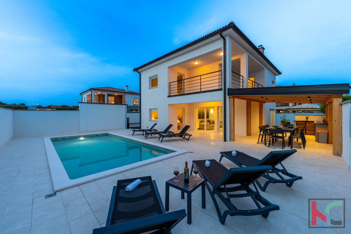 Дом VODNJAN, 460.000 €