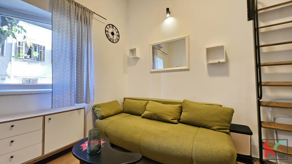 Exclusive Offer – Pula Center, Decorated Studio Apartment With Gallery, For Sale