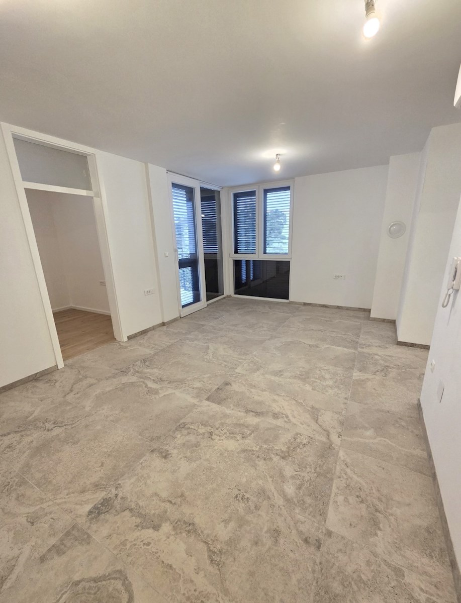 Appartamento ROGOZNICA, 220.000 €