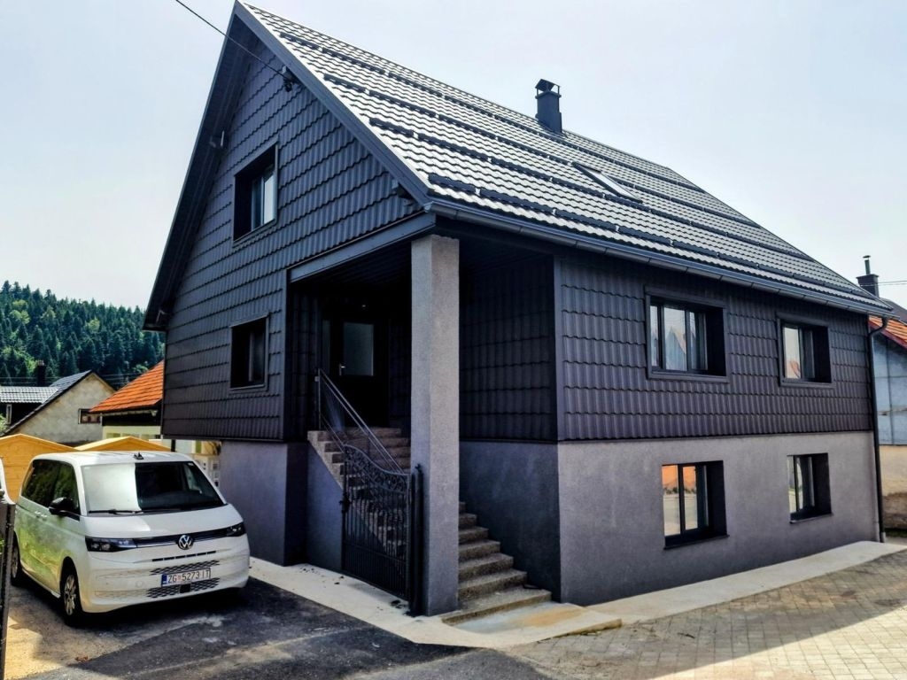 RAVNA GORA