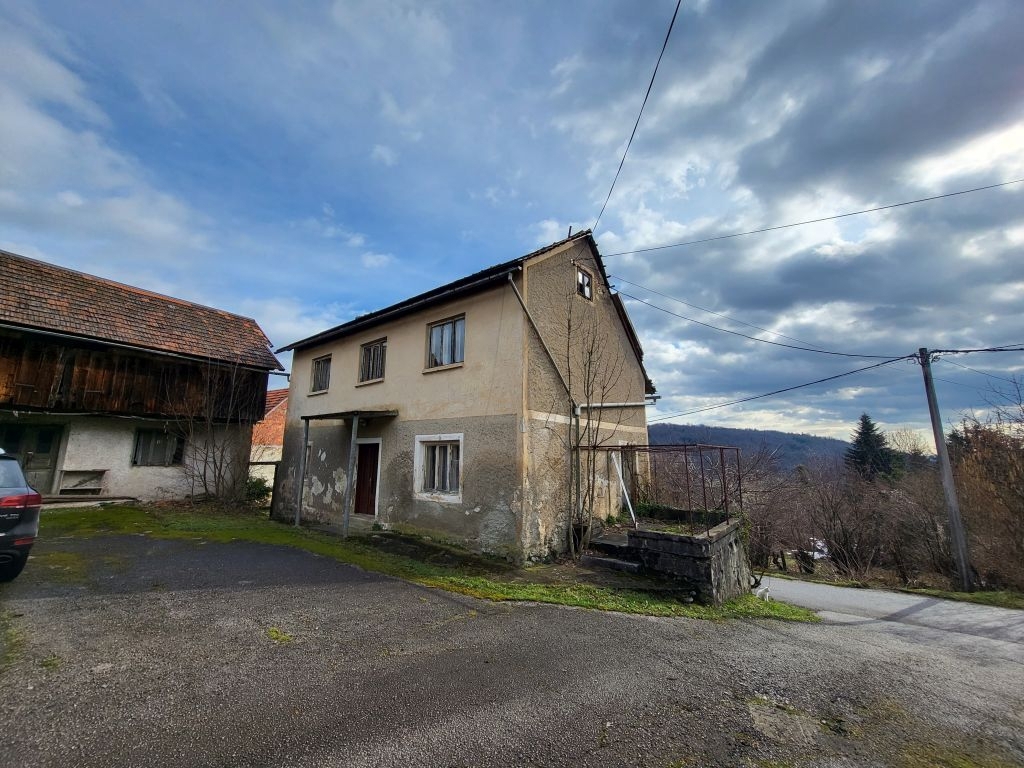 LUKOVDOL