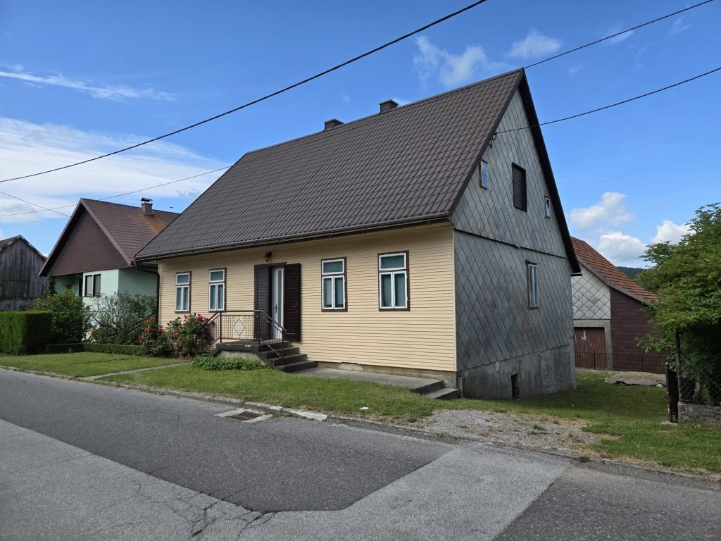 Haus Ravna Gora, 300m2 – 2