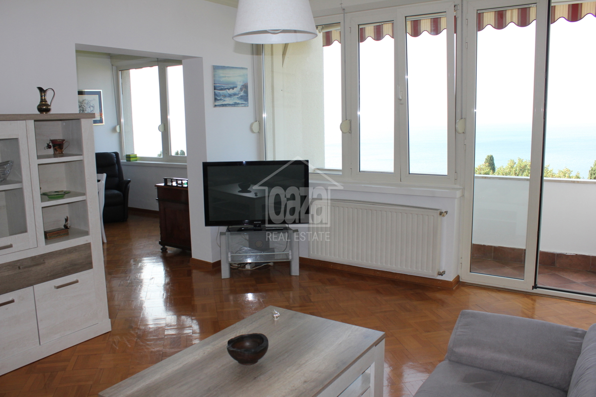 Appartamento RIJEKA, 900 €