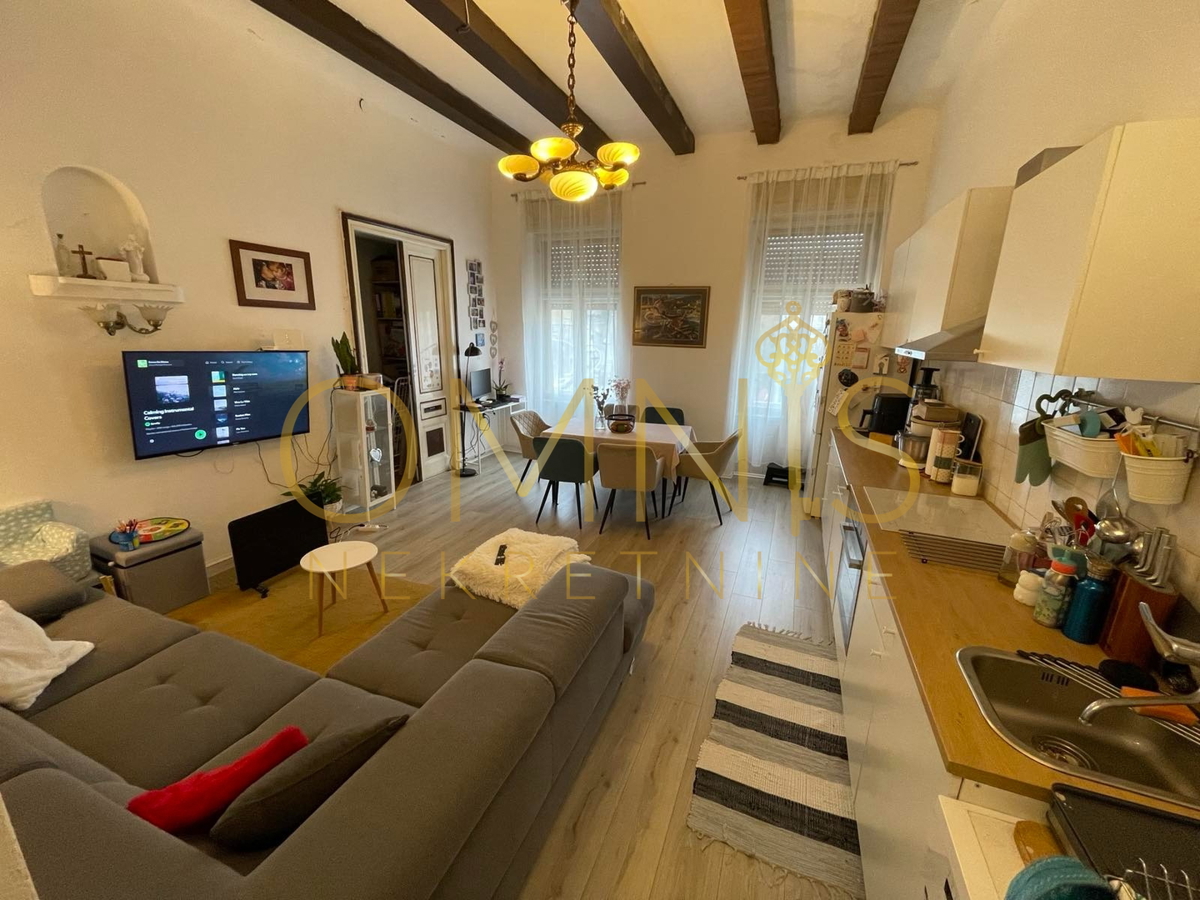 Appartamento RIJEKA, 850 €