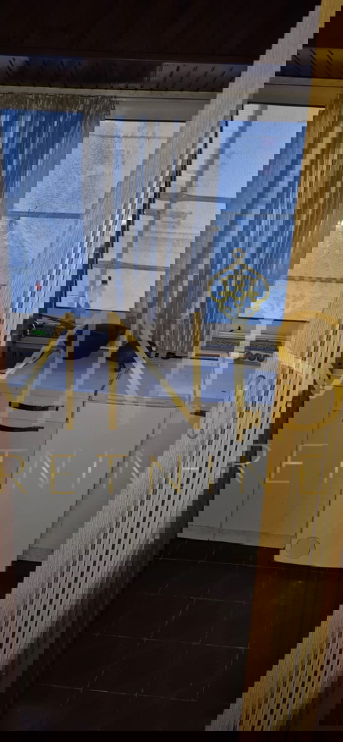 Appartamento RIJEKA, 200 €