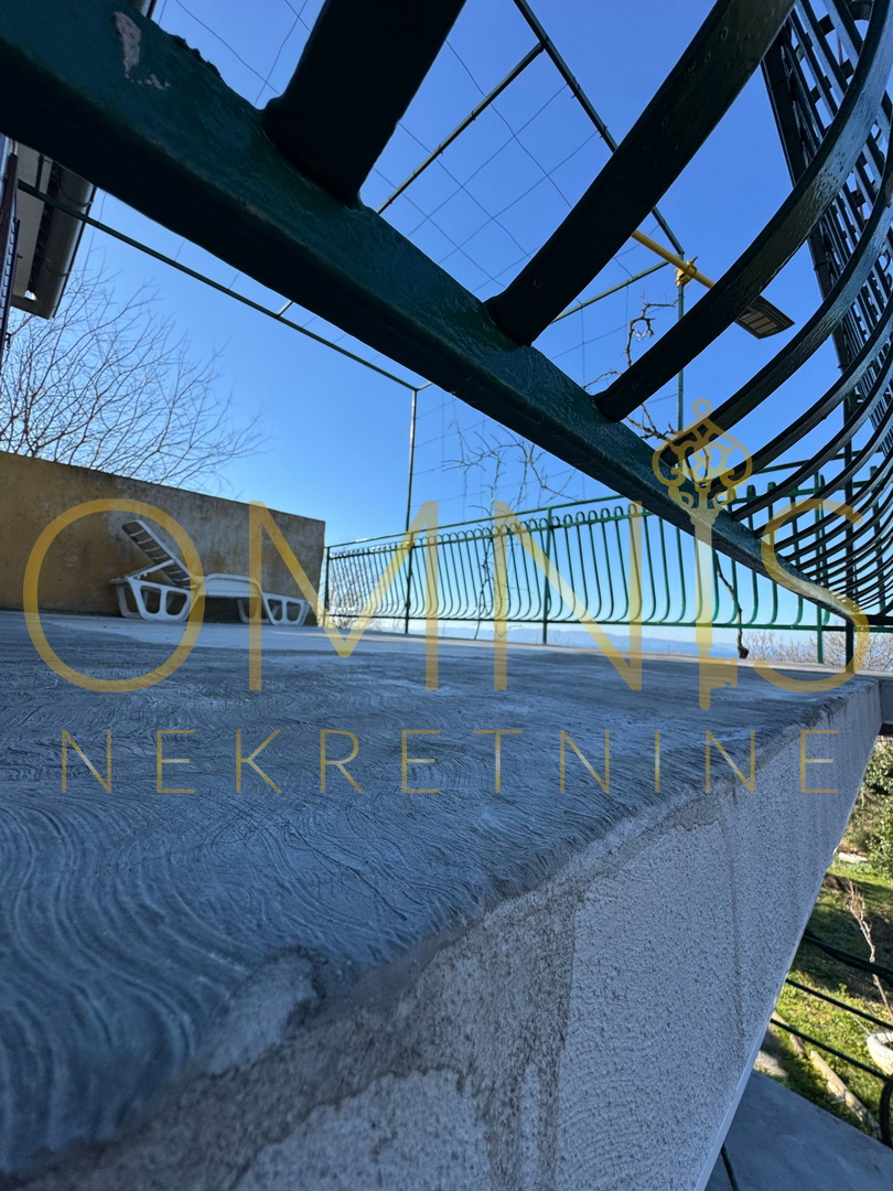 KOSTRENA