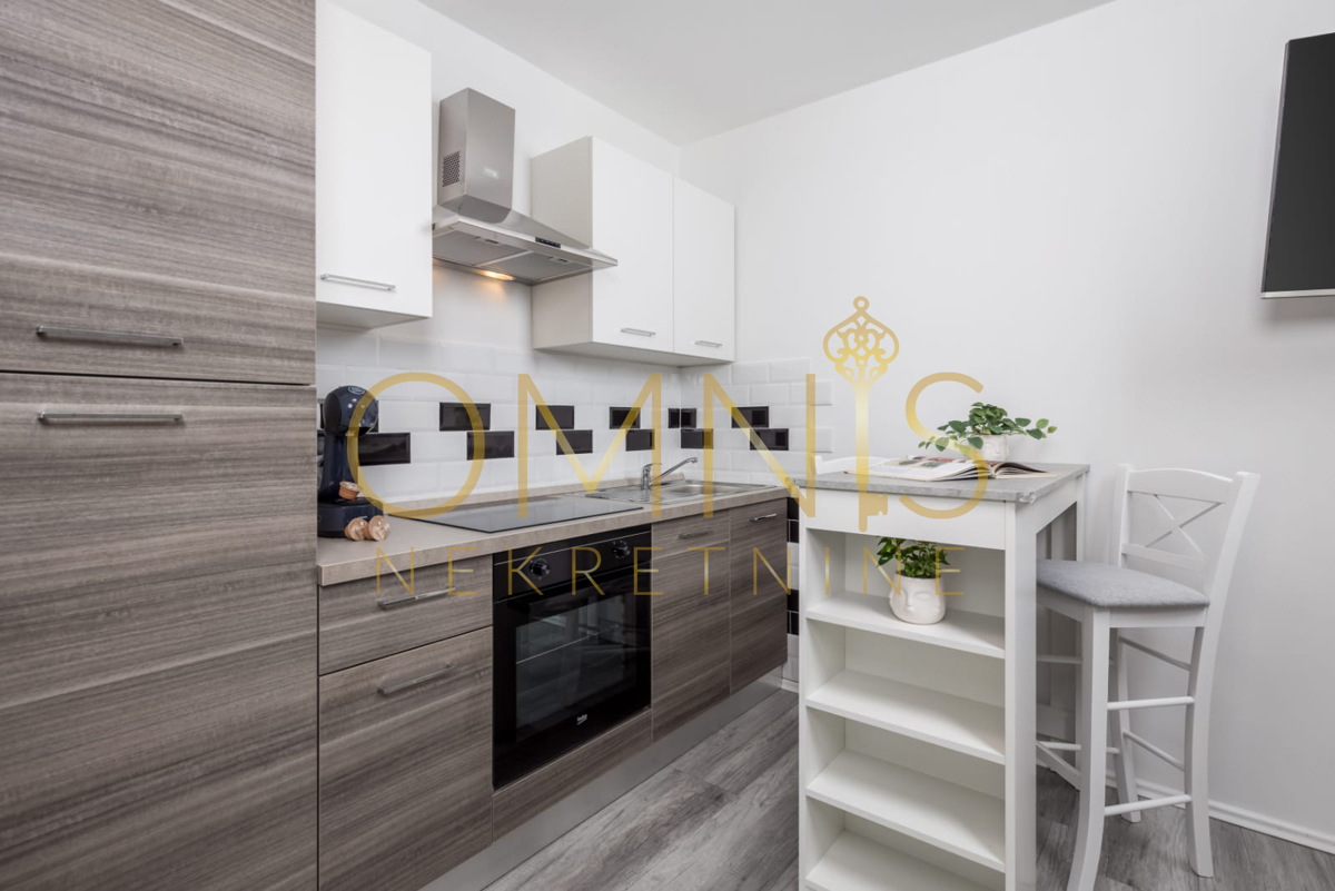 Квартира RIJEKA, 1.100 €