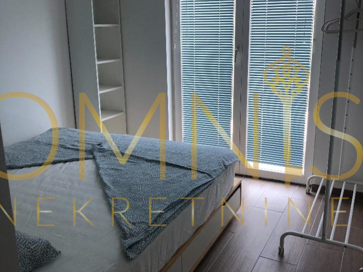 Appartamento MATULJI, 500 €